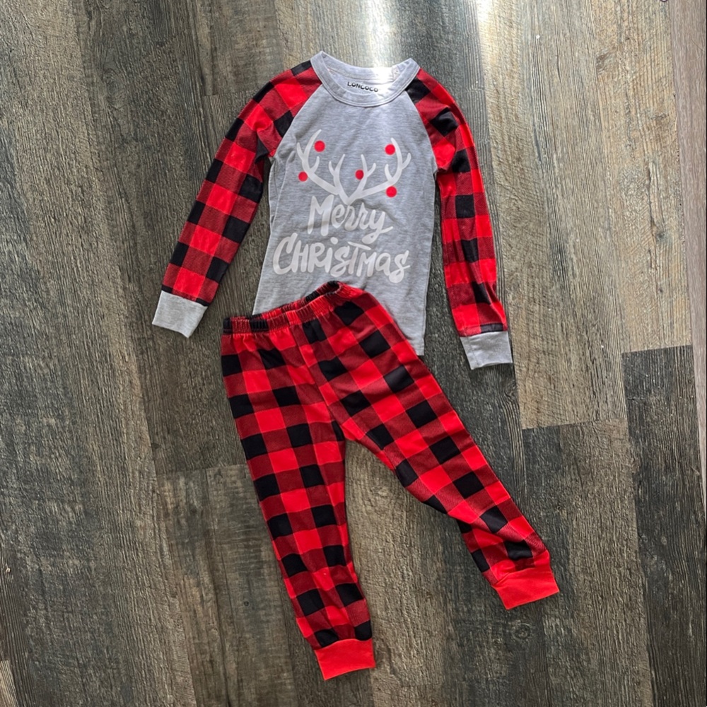 Kids Christmas Pajama Set - Gray and Red Plaid